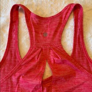 Lululemon workout tank